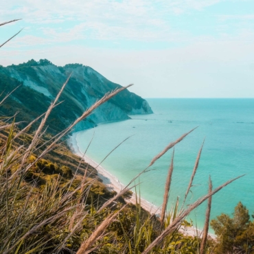Charles Gogibu Psychologue - Paysage apaisant de bord de mer